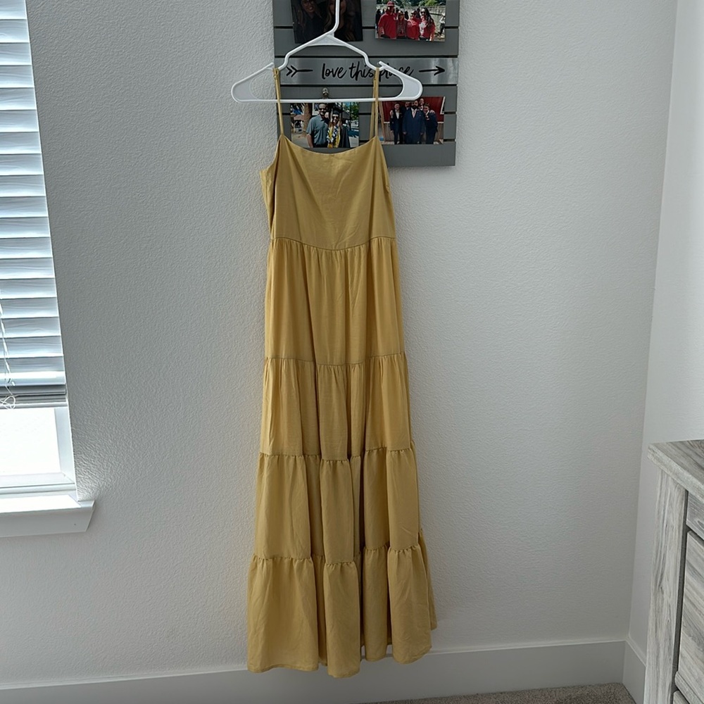 Beautiful yellow maxi dress